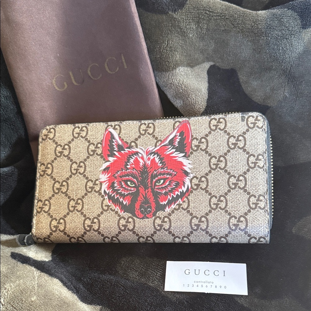 Gucci Beige and Red Fox Wallet